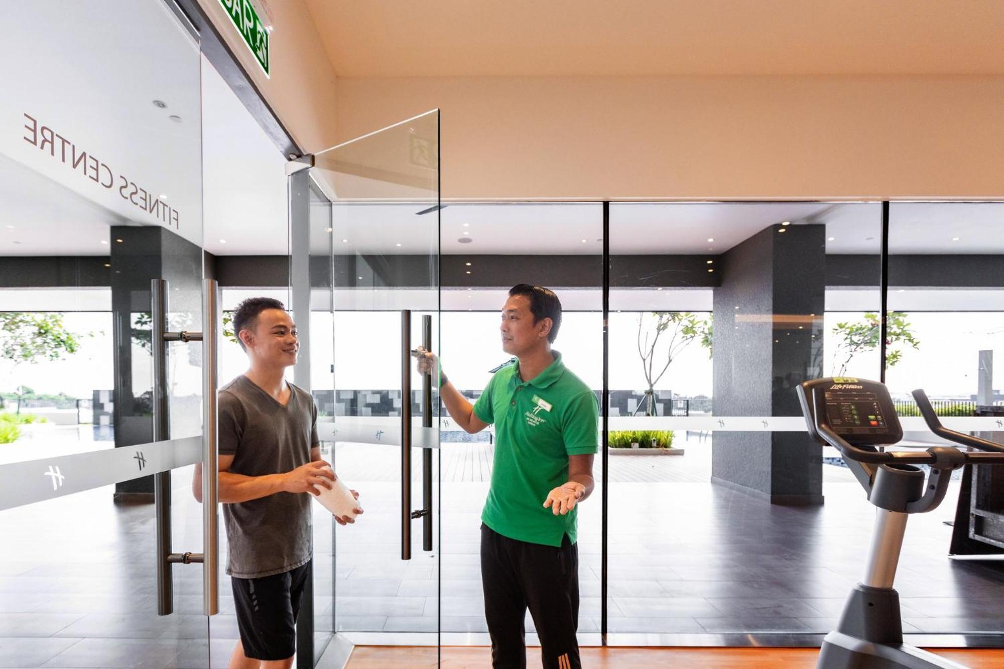 Holiday Inn Sepang - Airport Zewnętrze zdjęcie
